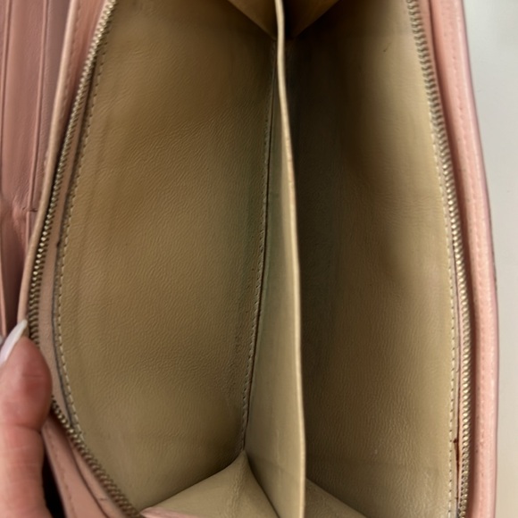 Bottega Veneta light pink wallet - Picture 5 of 7